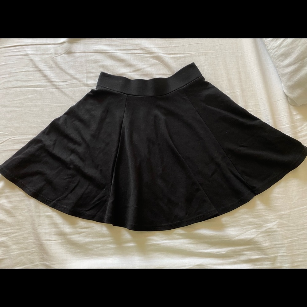 H&M Black Skater Mini Skirt